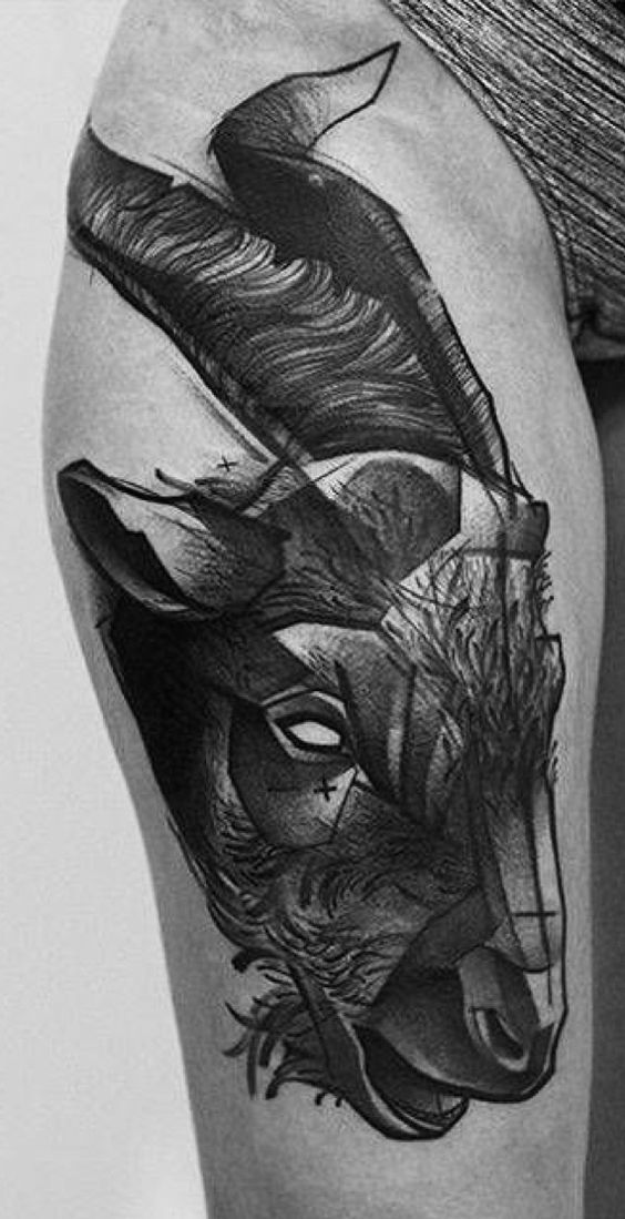 Hình xăm đầu sói trừu tượng, phong cách blackwork trên đùi, chi tiết cao, ảnh HD.