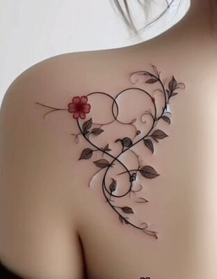 cực sáng tạo với cành hoa trái rim ở vai Hình xăm hoa và lá nghệ thuật trên vai, phong cách màu nước, chi tiết sắc nét, độ phân giải HD.