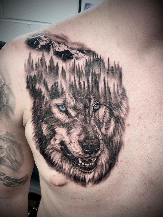 Hình xăm sói phong cách blackwork chi tiết trên ngực, độ phân giải HD.
