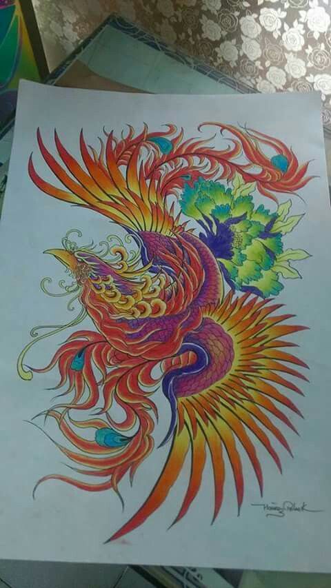 Hình xăm phượng hoàng màu sắc rực rỡ, phong cách màu nước, độ chi tiết cao, độ phân giải HD.