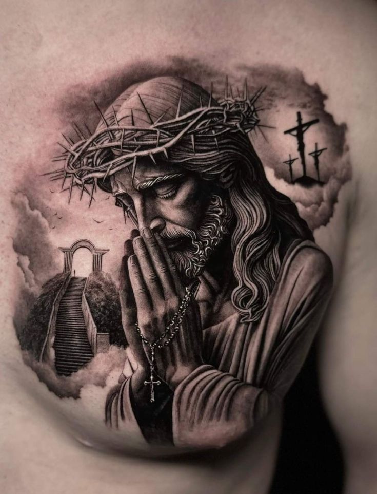 Hình xăm chân dung tôn giáo trên ngực, phong cách blackwork chi tiết, độ phân giải HD.