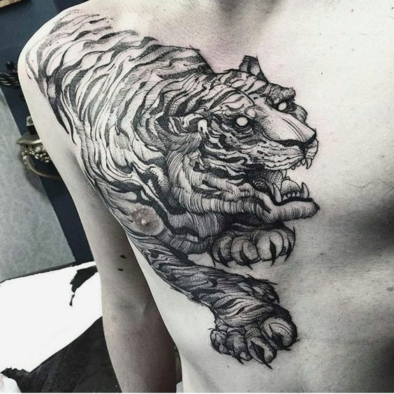 Hình xăm hổ trên ngực, phong cách blackwork chi tiết, ảnh độ phân giải cao.