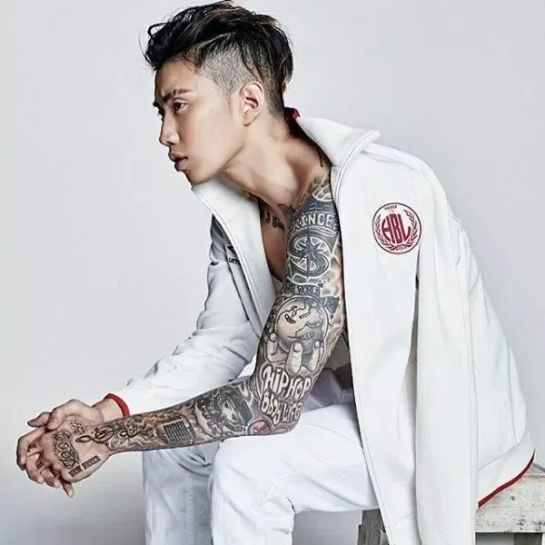 Hình xăm đẹp độc chất của KPOP