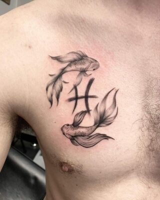 Hình xăm cung Song Ngư với cá trên ngực, phong cách blackwork chi tiết, ảnh HD.